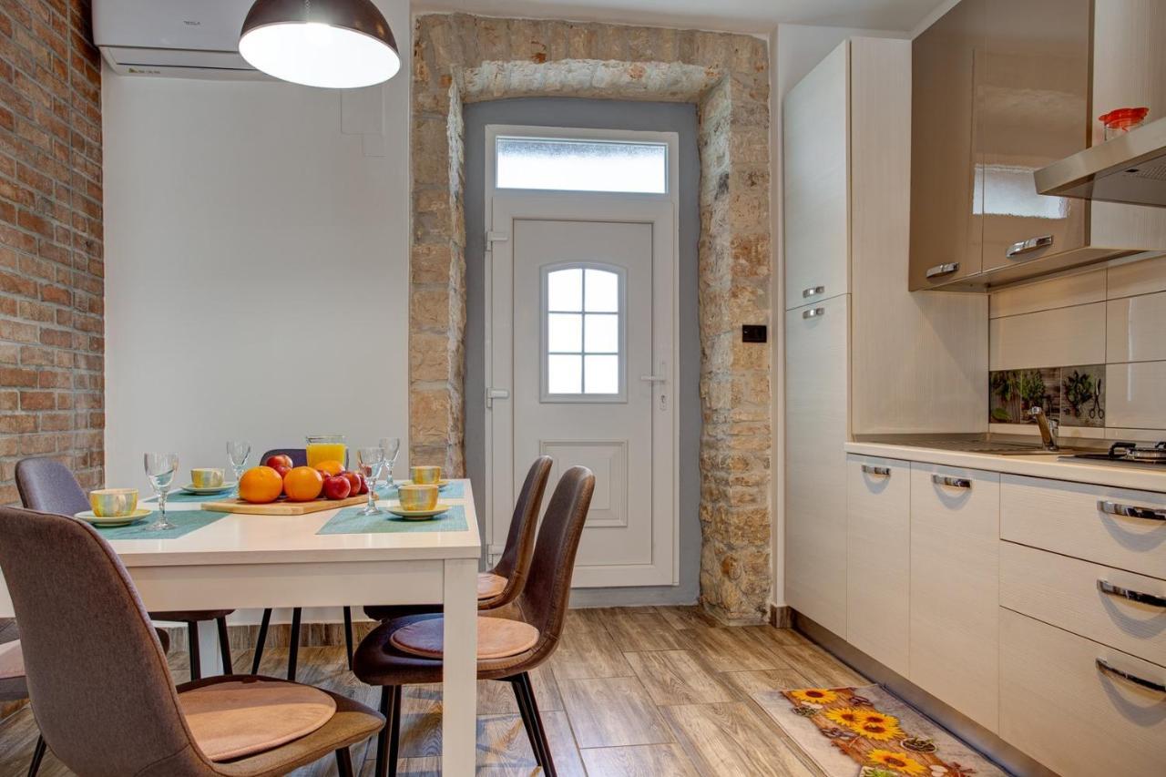 Apartment Laura With Terrace Vodnjan Exterior foto